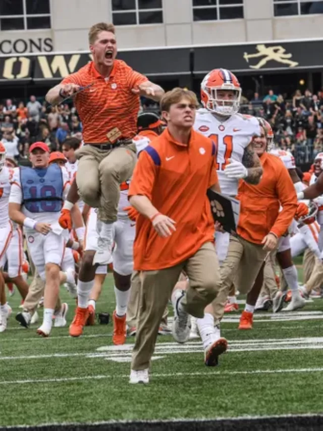 Clemson football 2022